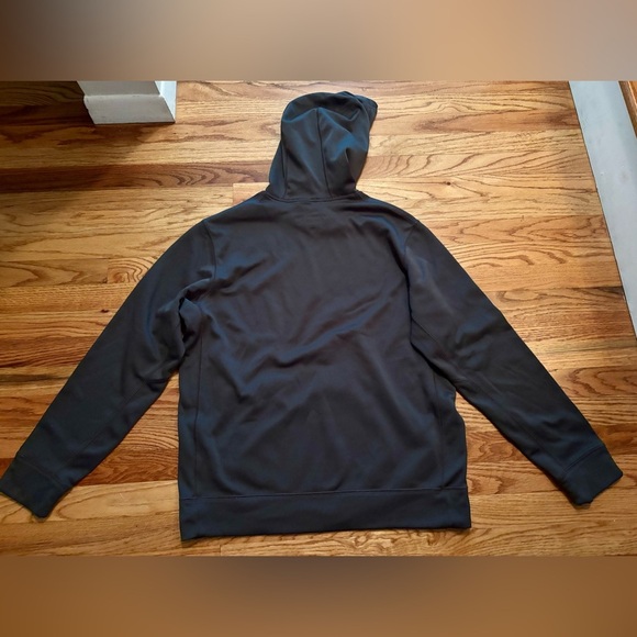 Nike THERMA-Fit Hoodie Medium. Gray with Neon Yellow accents - Picture 10 of 10